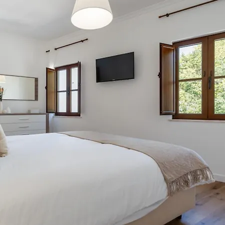 Sweet & Bright 3 Bdr Flat With Terrace By Lovelystay Apartment Loule
