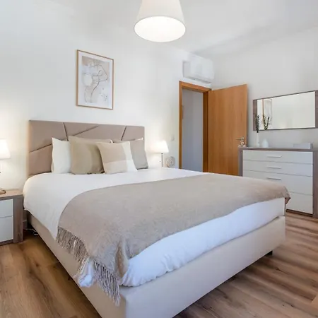 Sweet & Bright 3 Bdr Flat With Terrace By Lovelystay Apartamento *